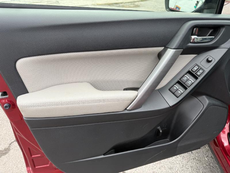 Subaru Forester 2.5i Limited 2017