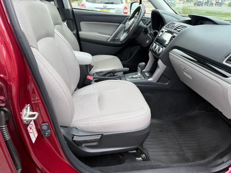 Subaru Forester 2.5i Limited 2017