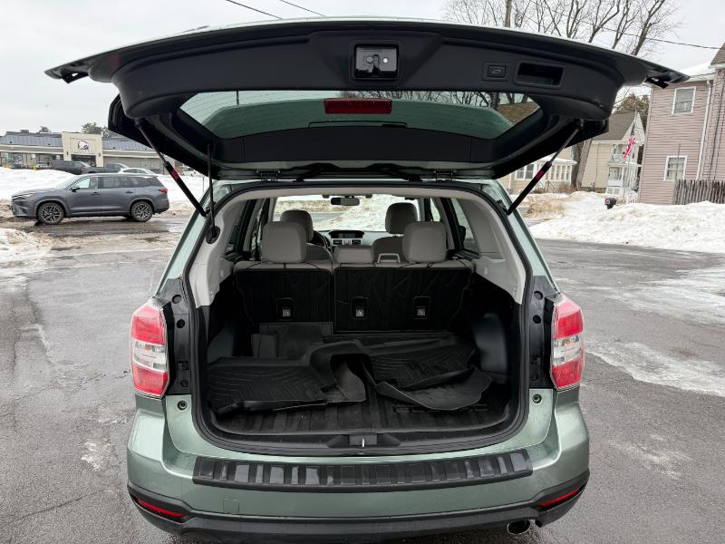 Subaru Forester 2.5i Touring 2016