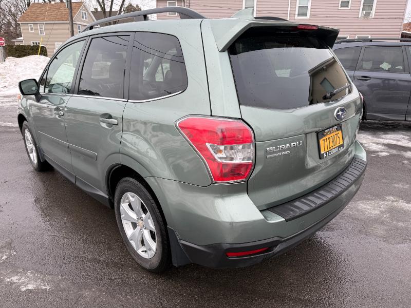 Subaru Forester 2.5i Touring 2016