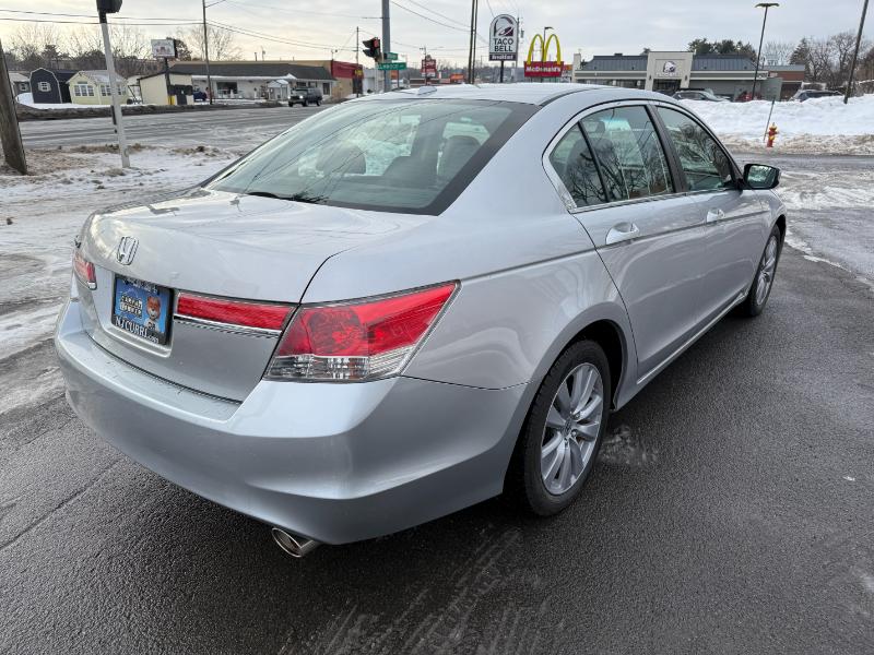 Honda Accord EX-L Sedan AT 2011