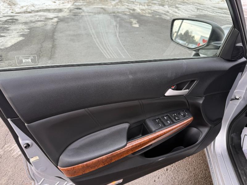 Honda Accord EX-L Sedan AT 2011