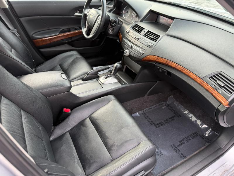 Honda Accord EX-L Sedan AT 2011