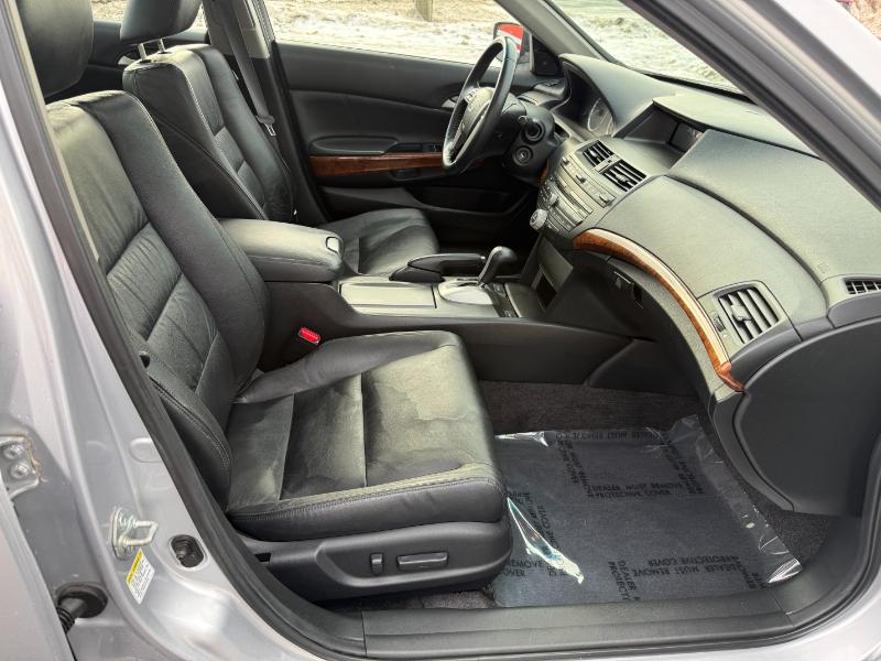 Honda Accord EX-L Sedan AT 2011