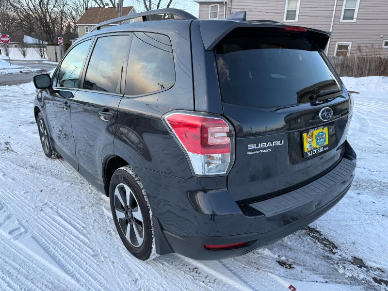 Subaru Forester 2.5i Premium PZEV CVT 2017