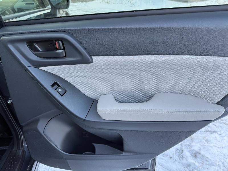 Subaru Forester 2.5i Premium PZEV CVT 2017