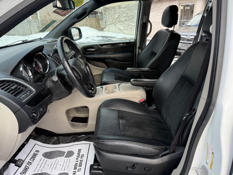 Dodge Grand Caravan SXT 2017