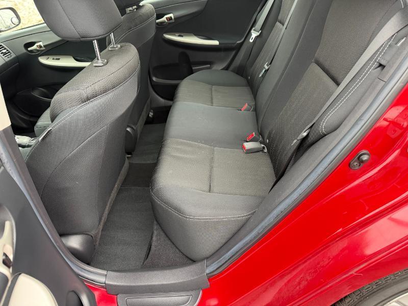 Toyota Corolla S 4-Speed AT 2012