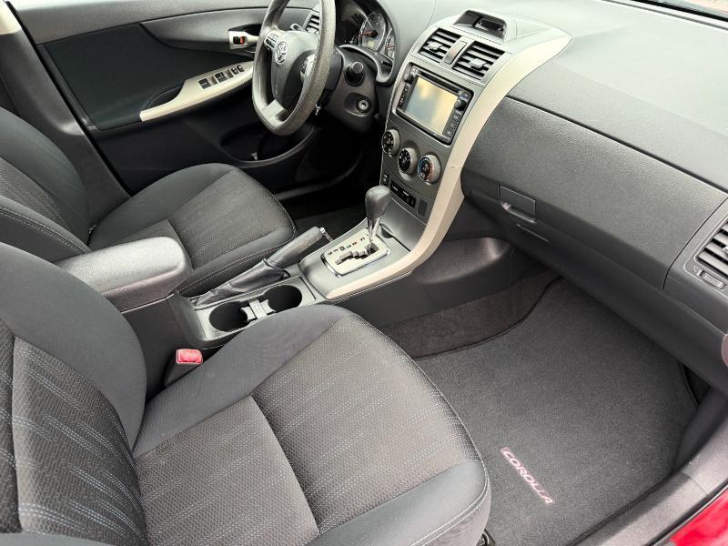 Toyota Corolla S 4-Speed AT 2012