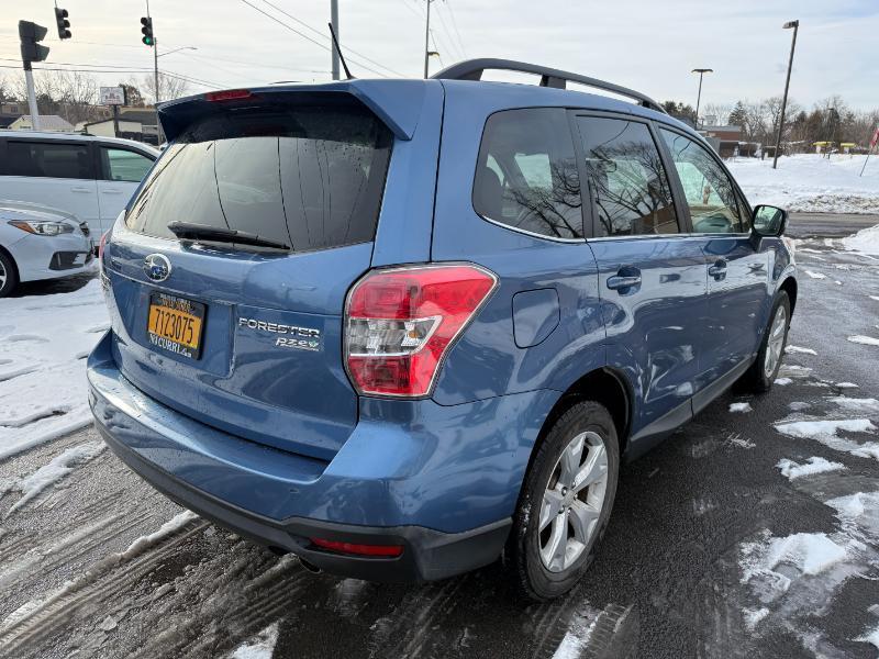 Subaru Forester 2.5i Limited 2015