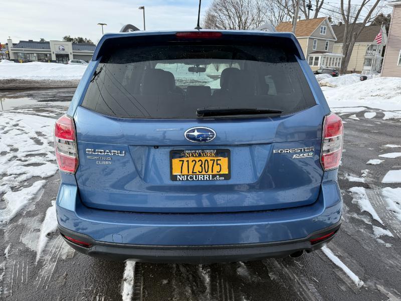 Subaru Forester 2.5i Limited 2015