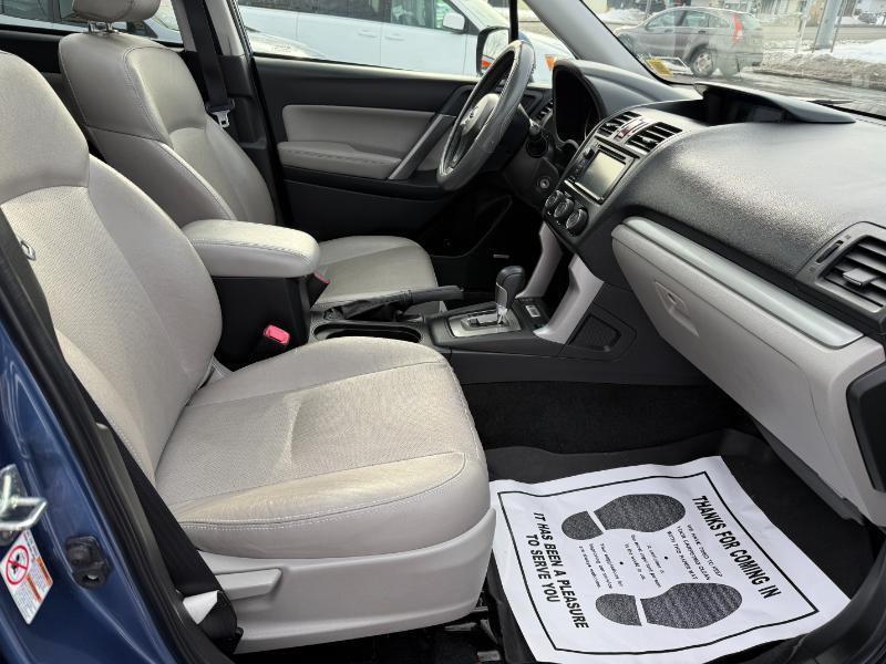 Subaru Forester 2.5i Limited 2015