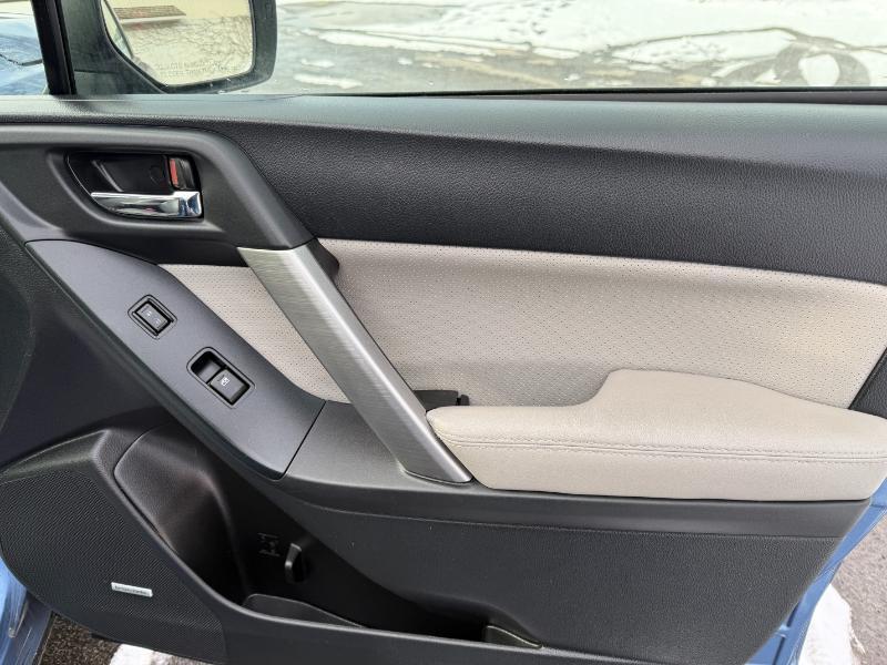 Subaru Forester 2.5i Limited 2015