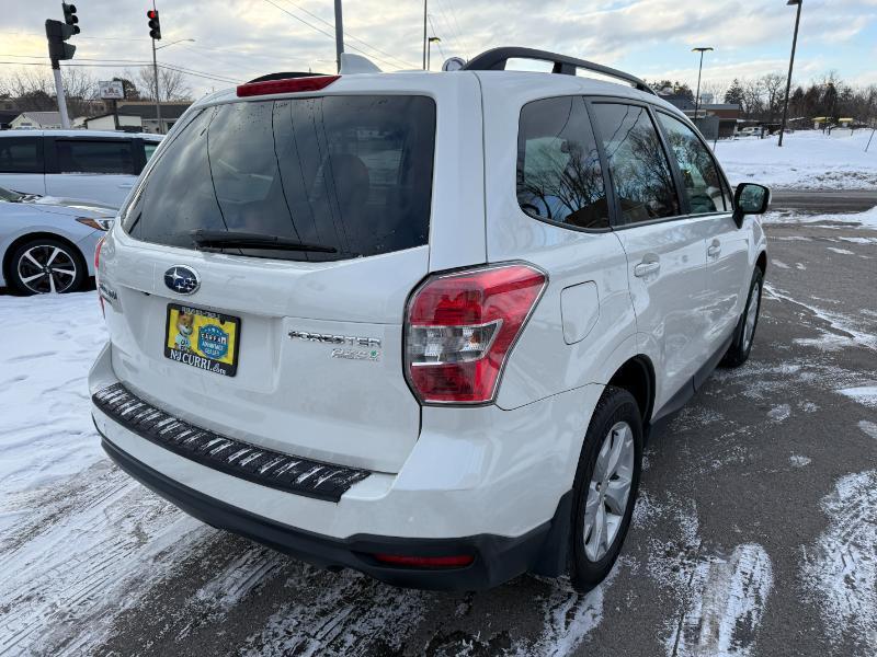 Subaru Forester 2.5i Premium PZEV CVT 2016