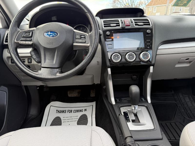 Subaru Forester 2.5i Premium PZEV CVT 2016