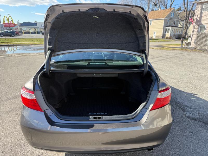 Toyota Camry XLE 2017