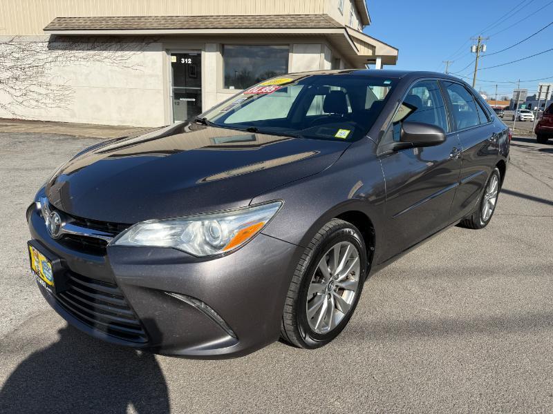 Toyota Camry XLE 2017