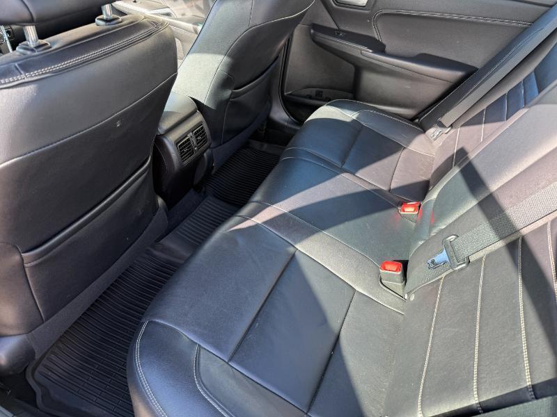 Toyota Camry XLE 2017