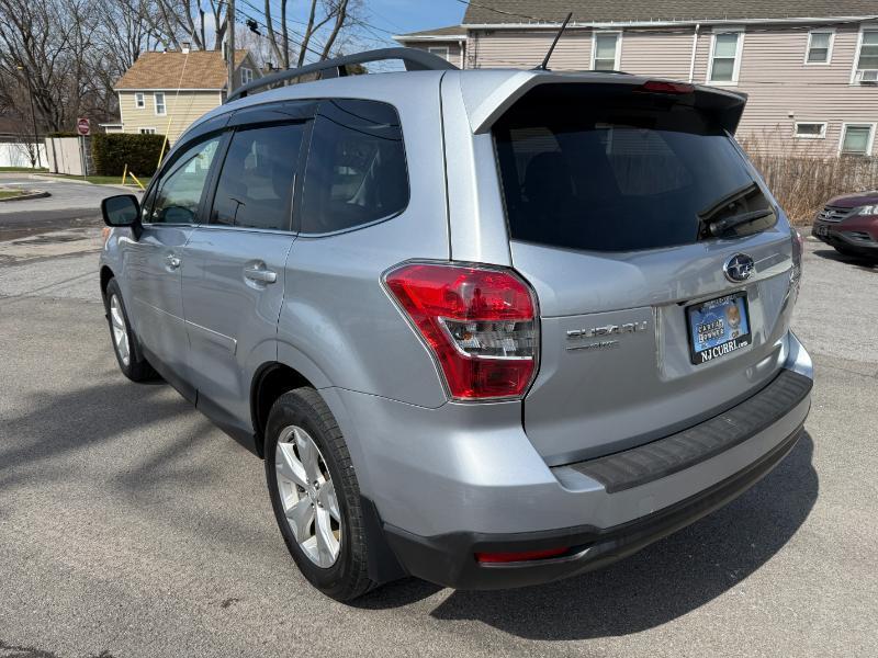 Subaru Forester 2.5i Limited 2014