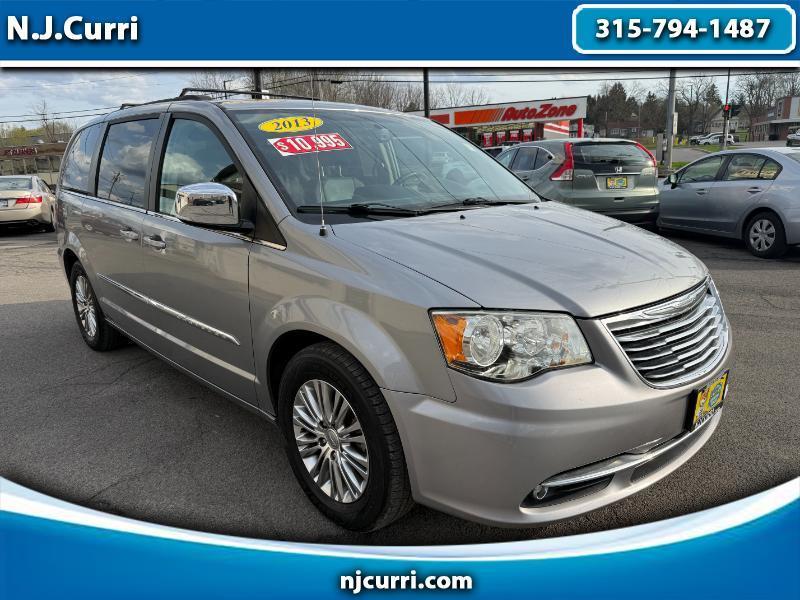 Chrysler Town & Country Touring-L 2013