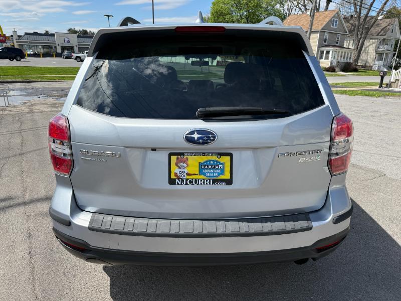 Subaru Forester 2.5i Touring 2016
