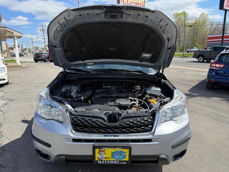 Subaru Forester 2.5i Touring 2016