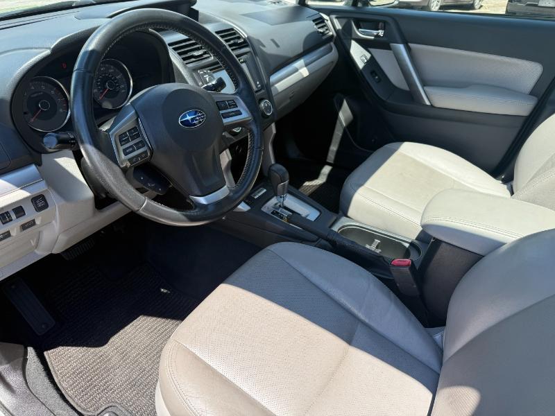 Subaru Forester 2.5i Limited 2014
