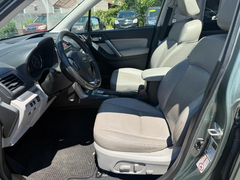 Subaru Forester 2.5i Limited 2014