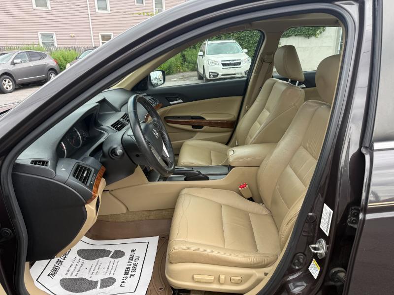 Honda Accord EX-L Sedan AT 2012