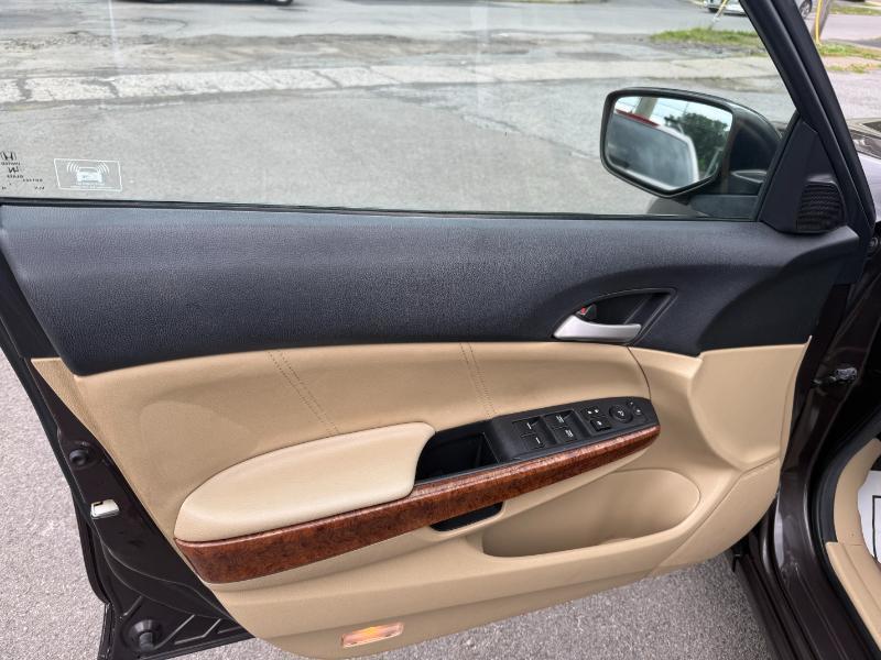 Honda Accord EX-L Sedan AT 2012