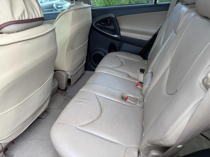 Toyota RAV4 Limited I4 4WD 2012