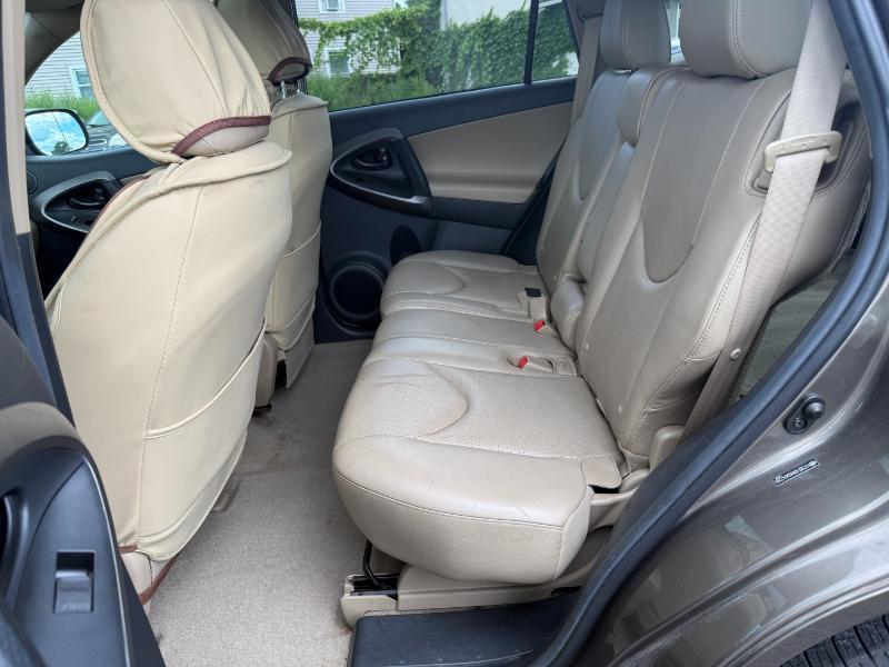 Toyota RAV4 Limited I4 4WD 2012