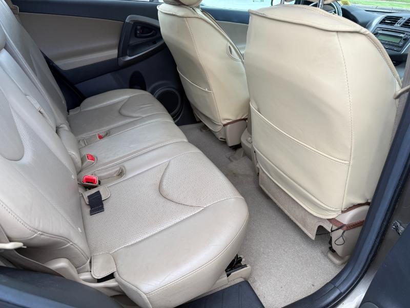 Toyota RAV4 Limited I4 4WD 2012