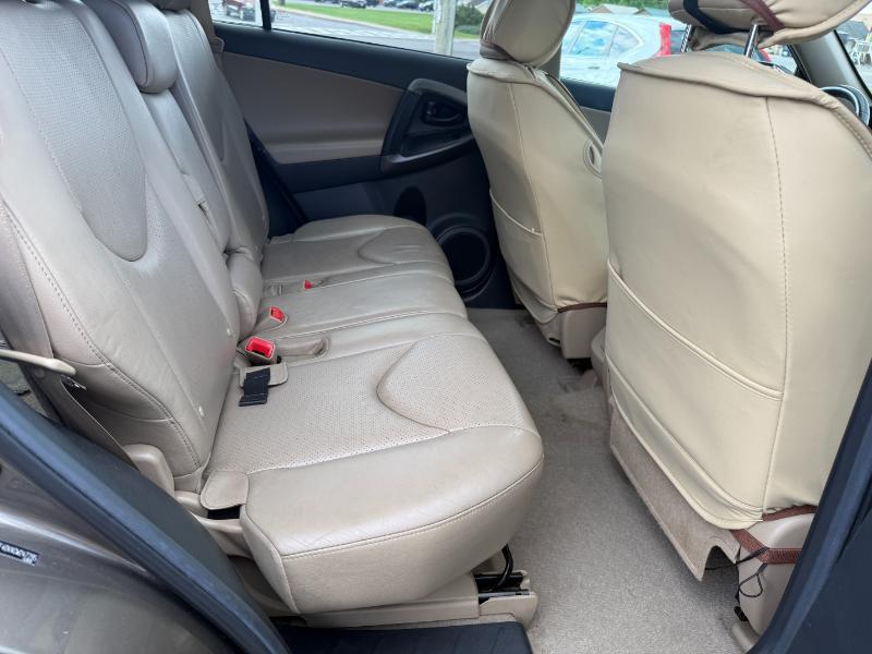 Toyota RAV4 Limited I4 4WD 2012