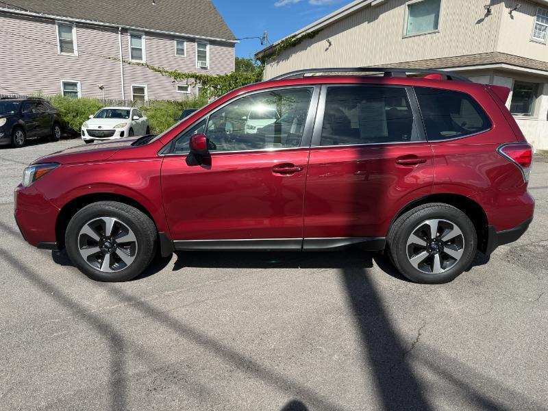 Subaru Forester 2.5i Limited 2017