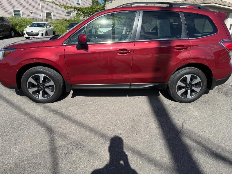 Subaru Forester 2.5i Limited 2017