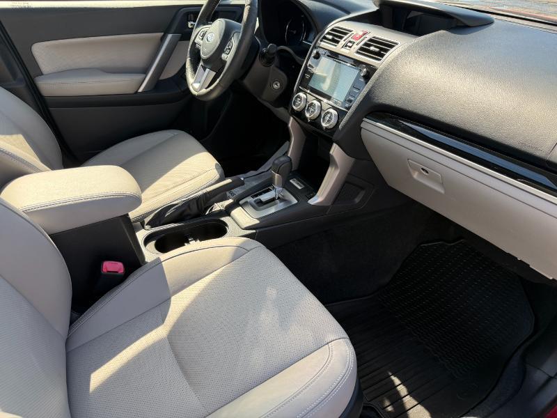 Subaru Forester 2.5i Limited 2017