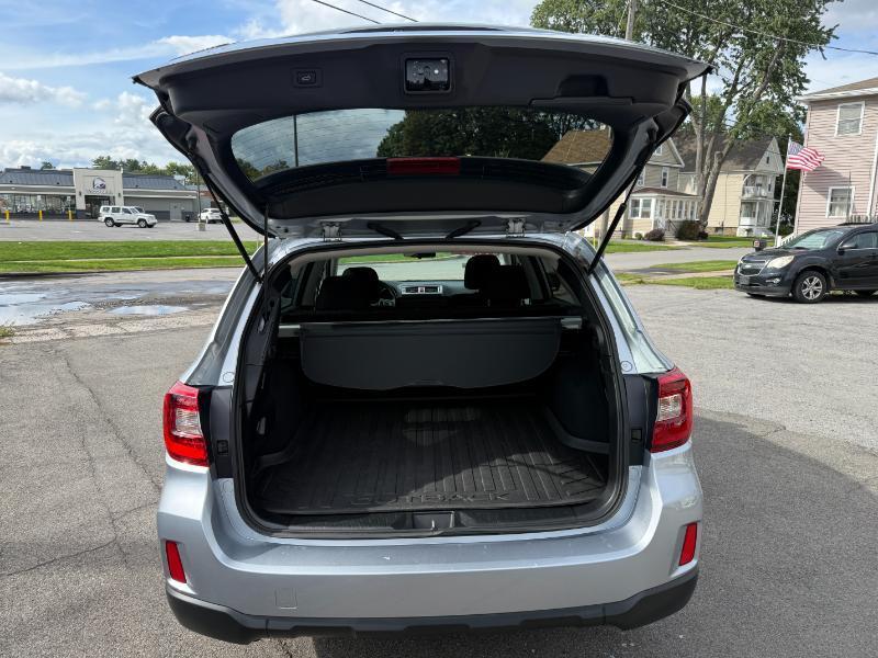 Subaru Outback 2.5i Premium 2016