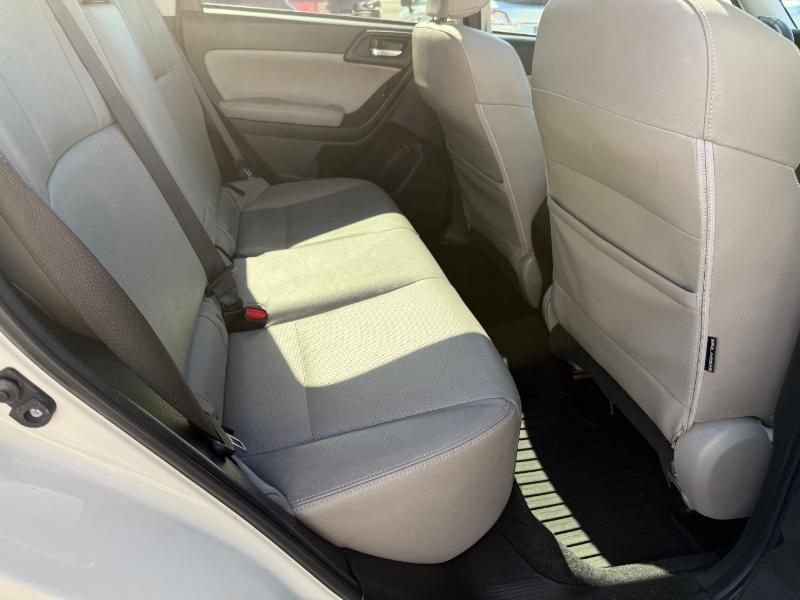 Subaru Forester 2.5i Limited 2014
