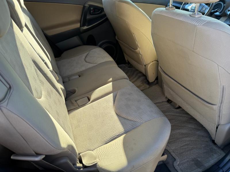 Toyota RAV4 Base I4 4WD with 3rd Row 2011