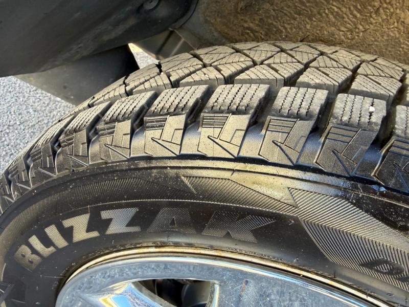 Toyota RAV4 Base I4 4WD with 3rd Row 2011