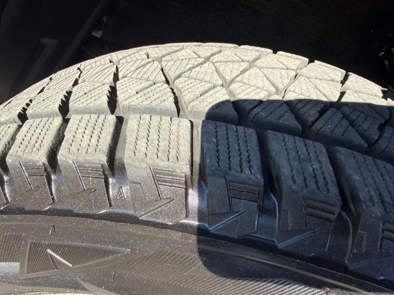 Toyota RAV4 Base I4 4WD with 3rd Row 2011
