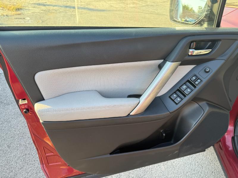 Subaru Forester 2.5i Limited 2014