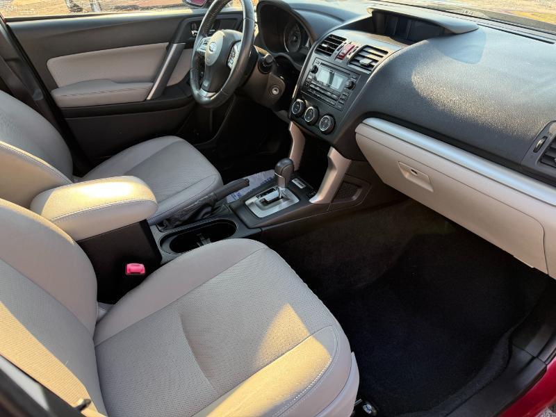 Subaru Forester 2.5i Limited 2014