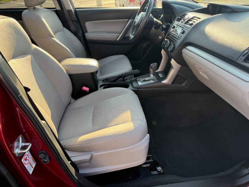 Subaru Forester 2.5i Limited 2014