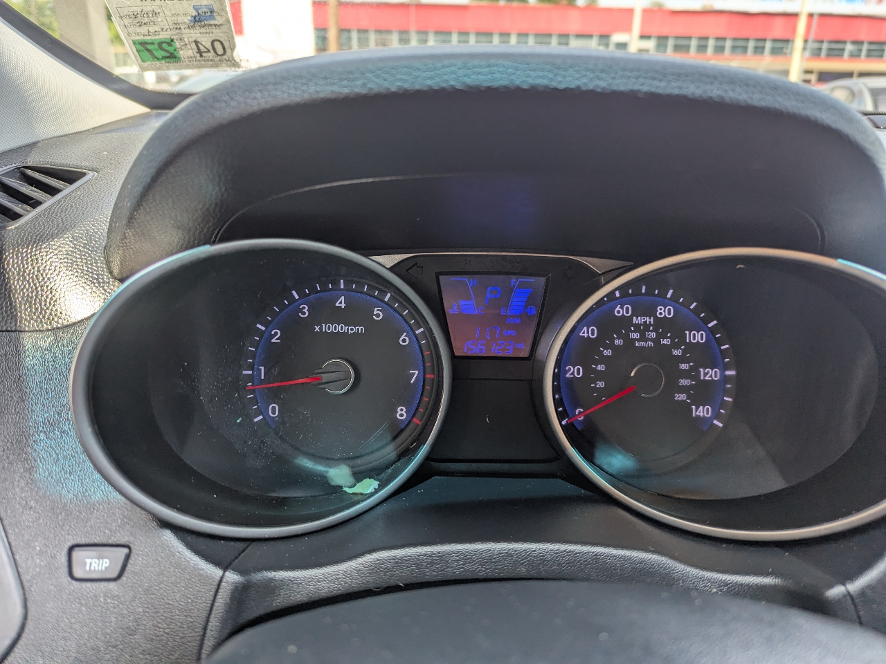 Hyundai Tucson GL Auto FWD 2012 Hyundai Tucson GL Auto FWD 2012