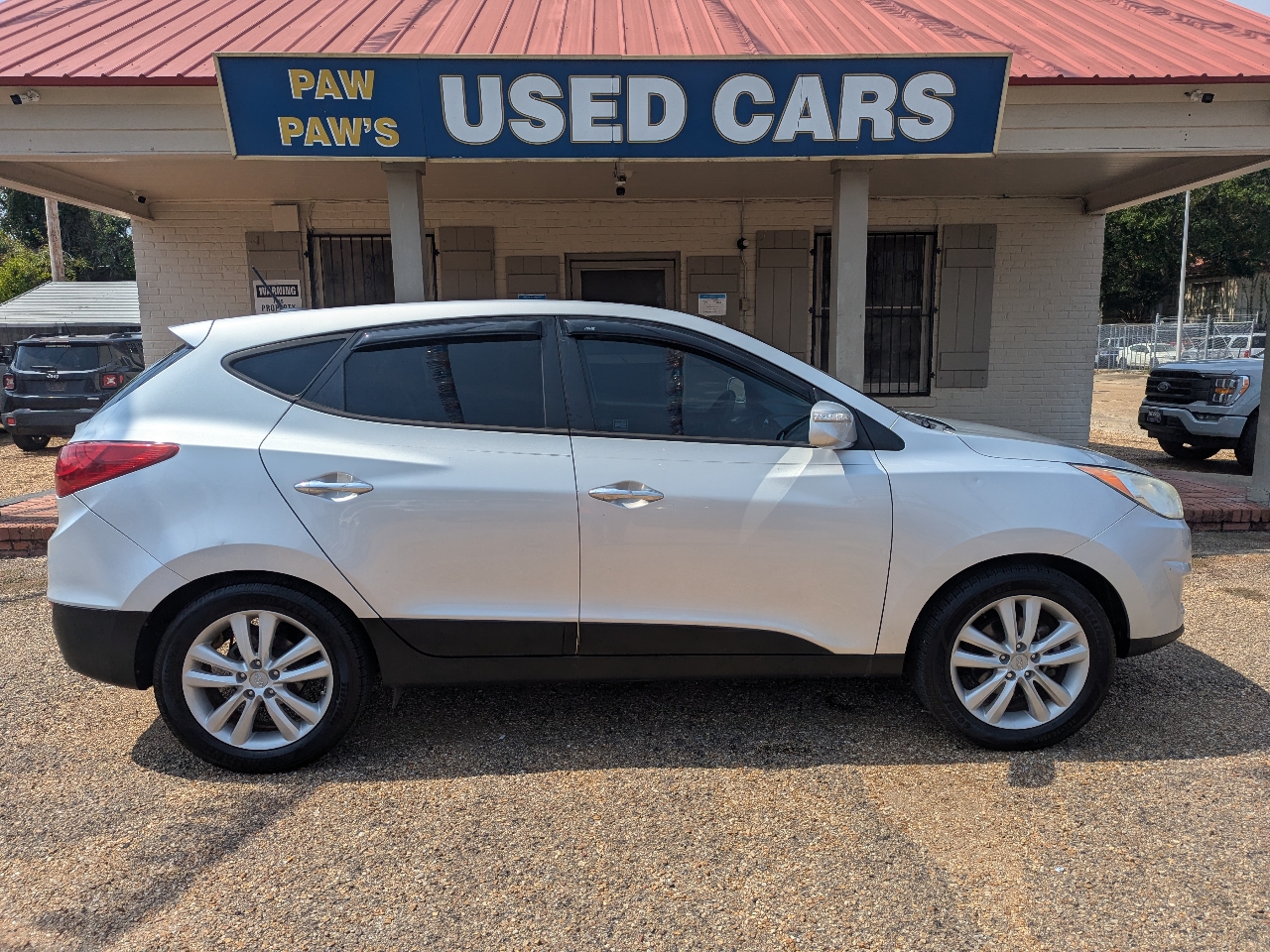 Hyundai Tucson GL Auto FWD 2012 Hyundai Tucson GL Auto FWD 2012