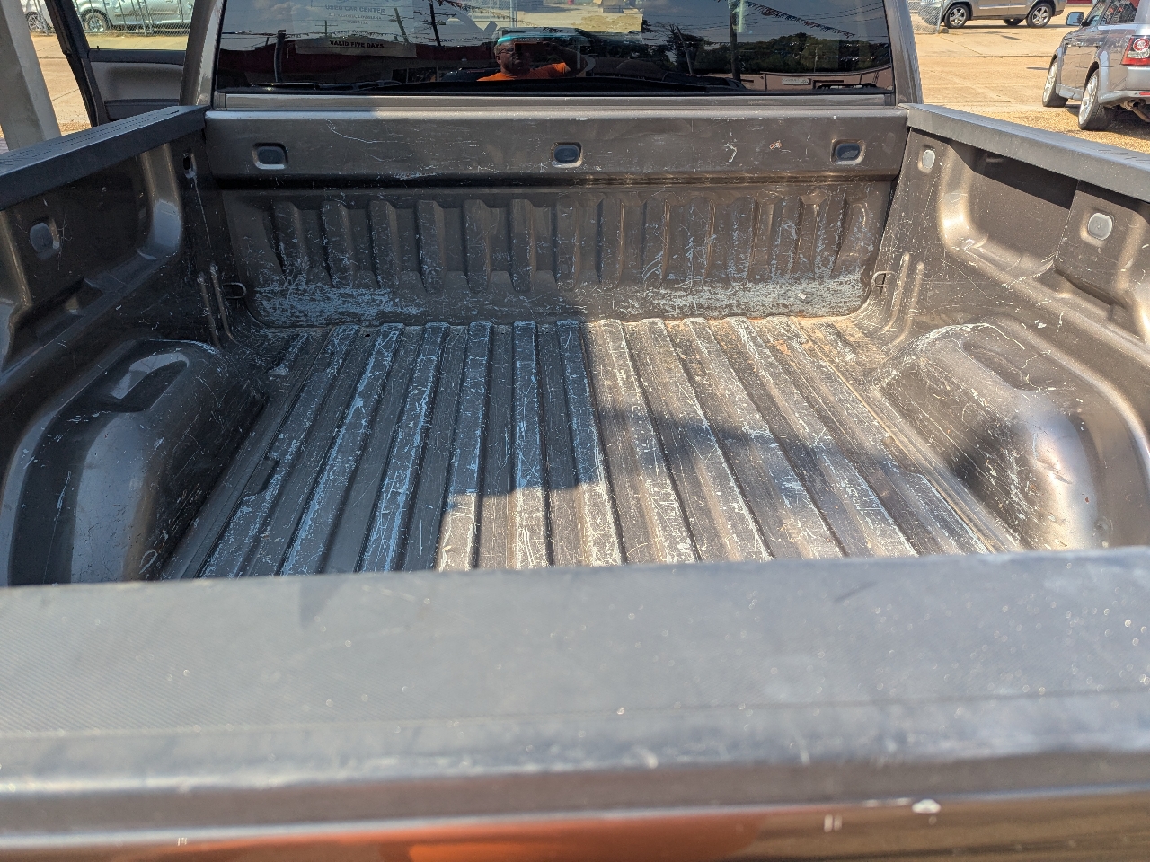 GMC Sierra 1500 2WD Crew Cab 143.5" SLT 2015 GMC Sierra 1500 2WD Crew Cab 143.5" SLT 2015