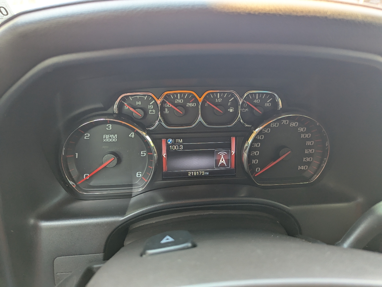 GMC Sierra 1500 2WD Crew Cab 143.5" SLT 2015 GMC Sierra 1500 2WD Crew Cab 143.5" SLT 2015