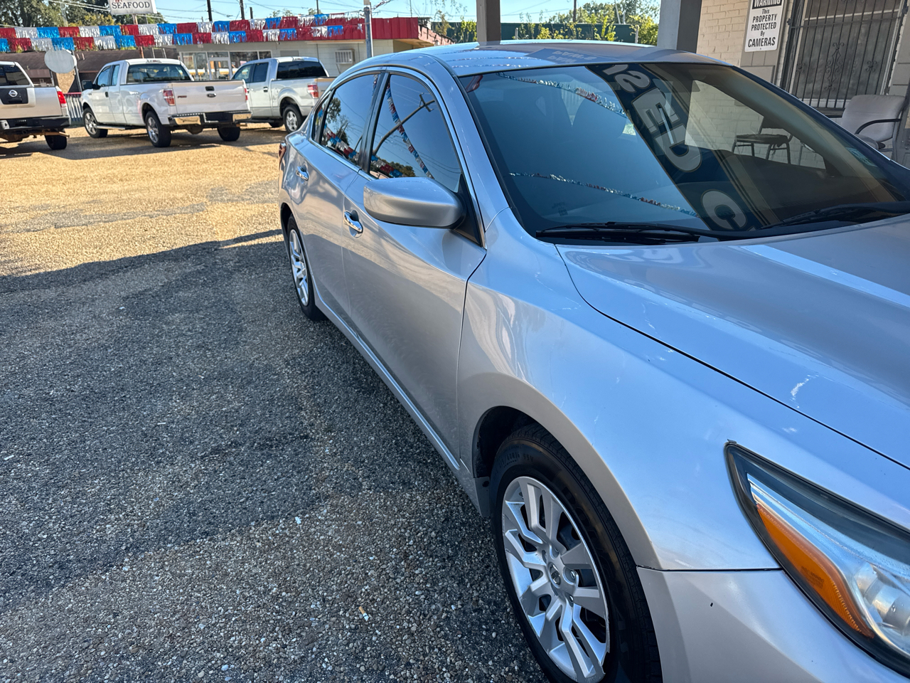 Nissan Altima 2.5 SR 2016 Nissan Altima 2.5 SR 2016